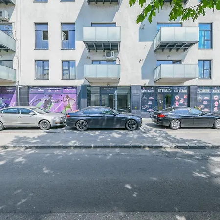 Апартаменти The Movie